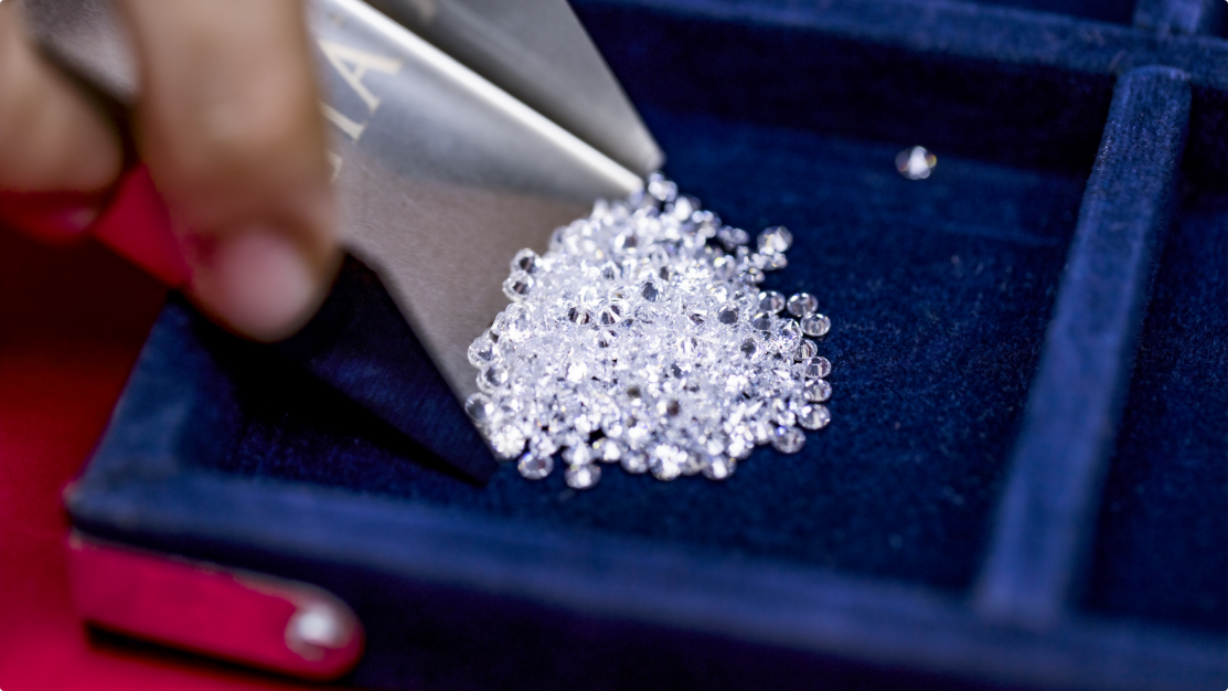 Diamonds may vary. Ours don’t. Welcome to Solaris Image